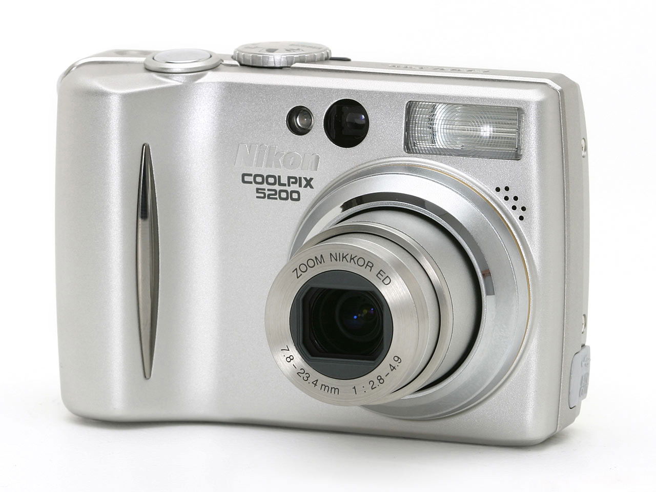 Nikon Coolpix 5200