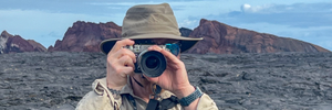 Me and my Fujifilm X-T4, during our hike through the lava fields on Isla Santiago