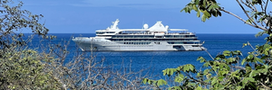 The M/V Silver Origin at anchor in Puerto Baquerizo Moreno (Isla San Cristóbal, Ecuador)
